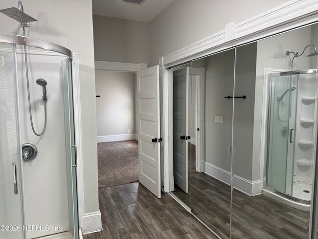 Building Photo - 1918 Redell St