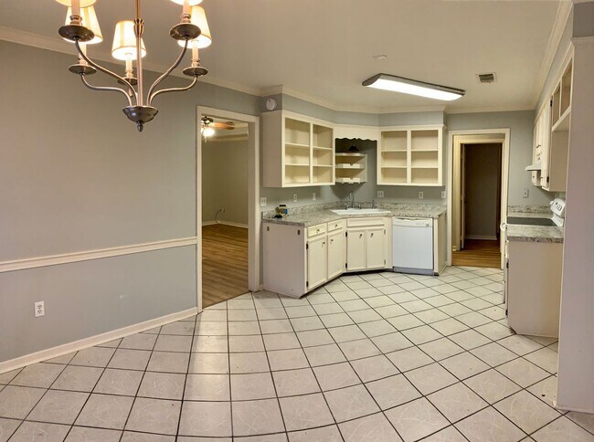 Building Photo - 320 Trace Harbor Rd