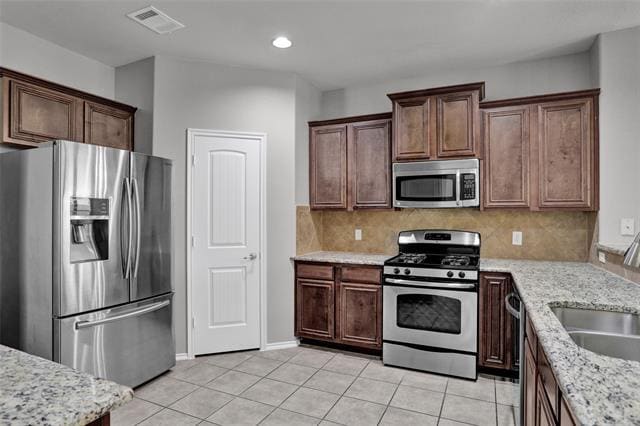 Building Photo - 9613 Sleepy Hollow Dr