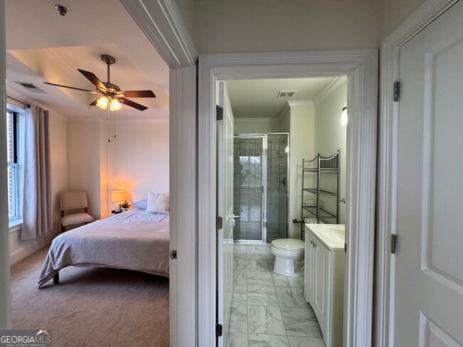 Building Photo - 2277 Peachtree Rd NE