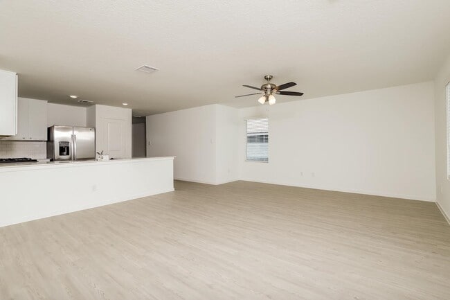 Building Photo - 14443 Jenson Crk