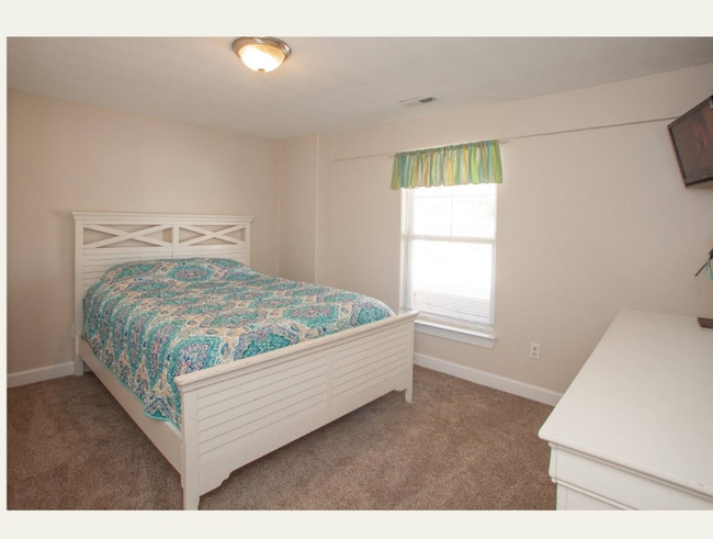 Building Photo - 3109 Sandfiddler Rd