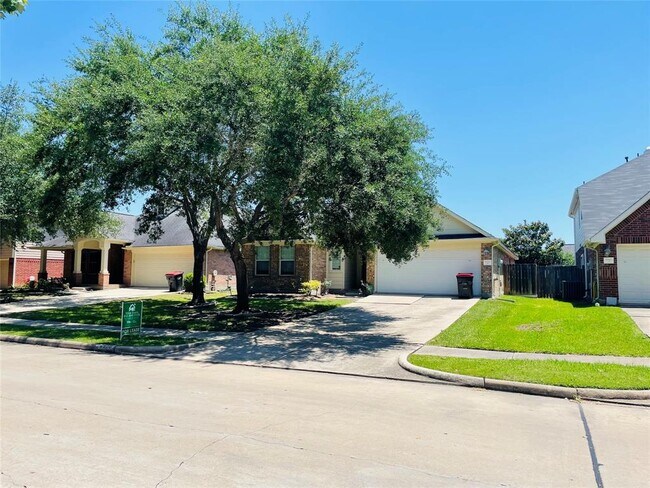 Building Photo - 4906 Lake Wichita Ln