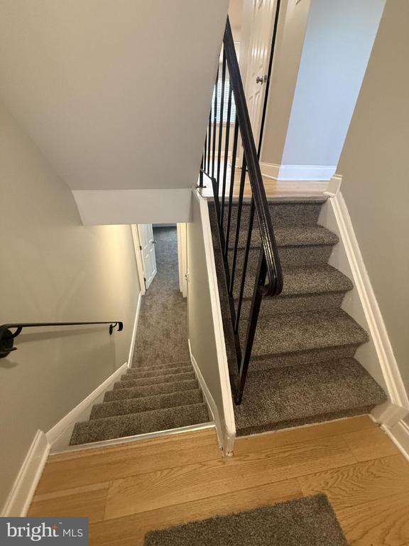 Building Photo - 5 Bohn Ct