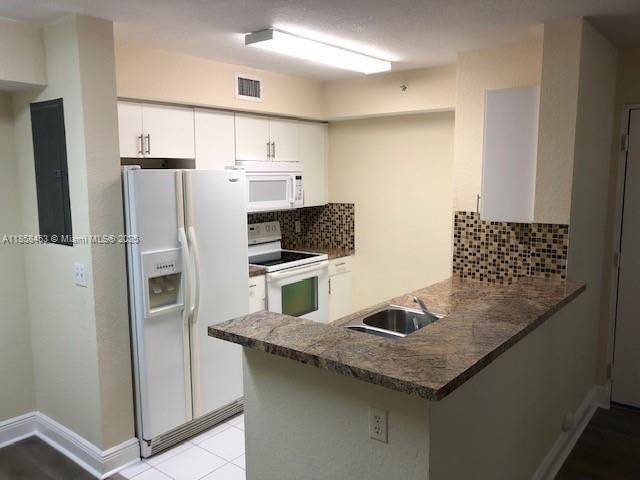 Building Photo - 15400 SW 284th St