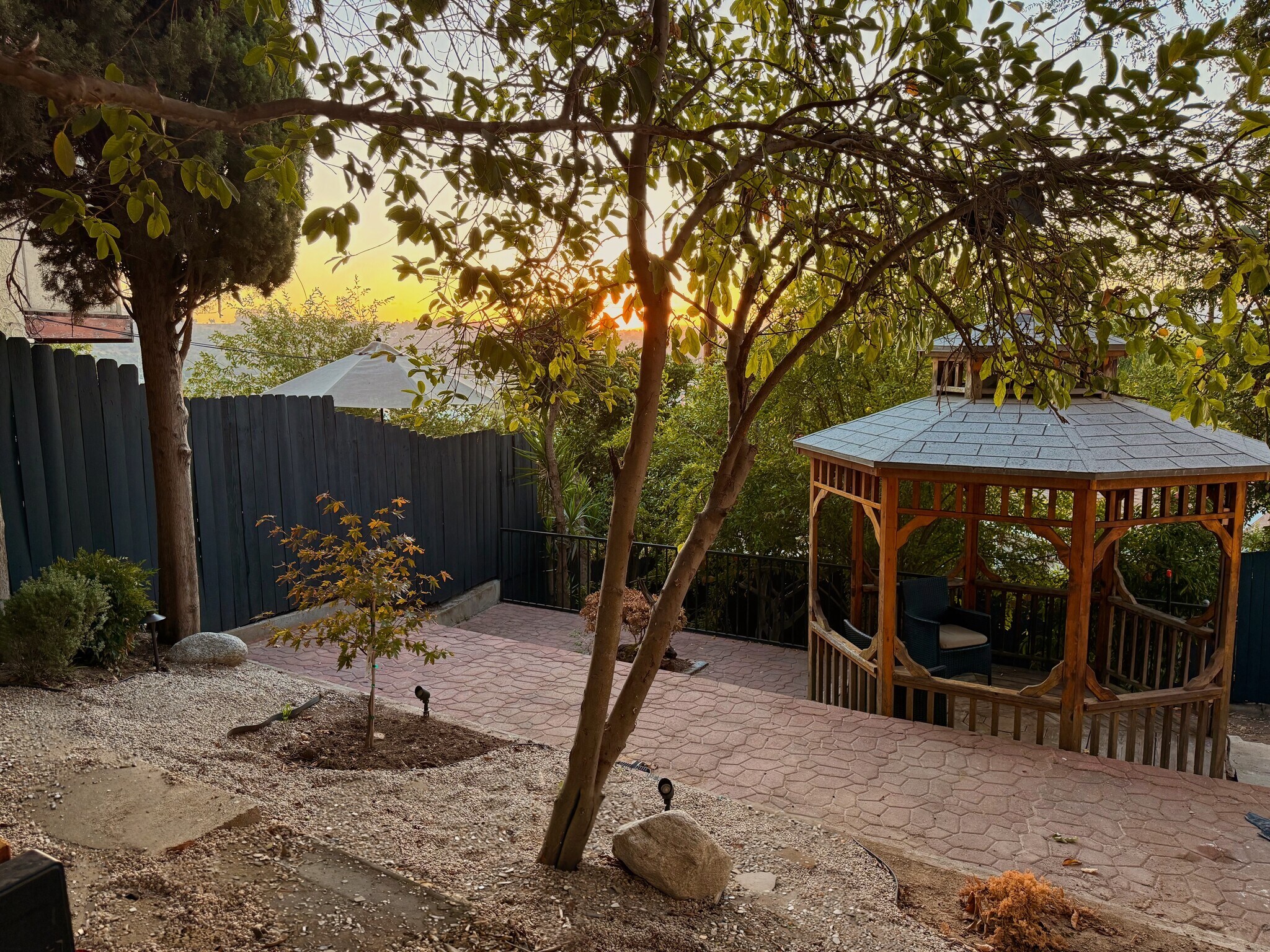 Building Photo - 1930 Kemper St