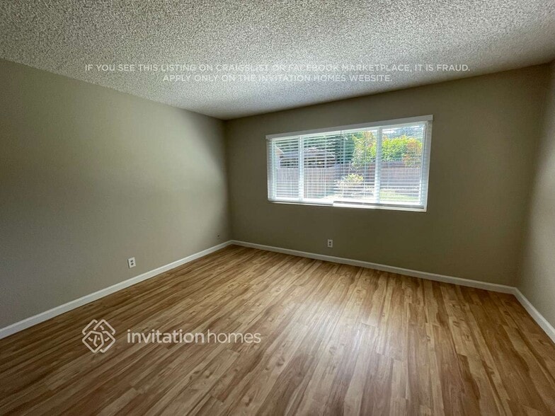Building Photo - 118 Croydon Ct