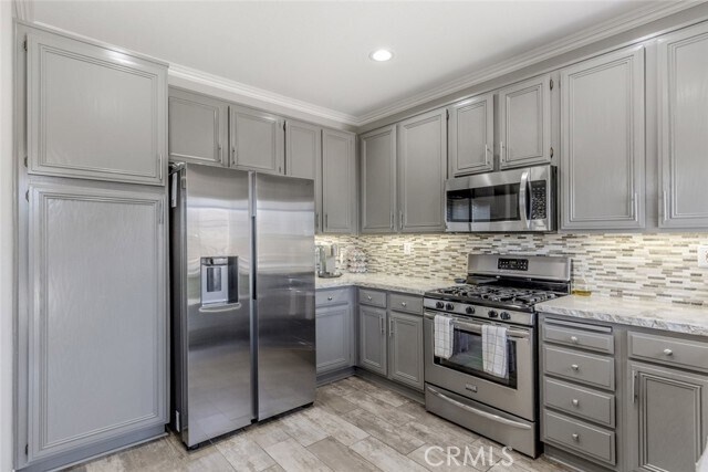 Building Photo - 28470 Rodgers Dr