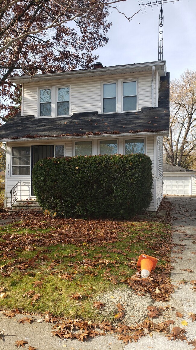 Building Photo - 1707 Alvin St