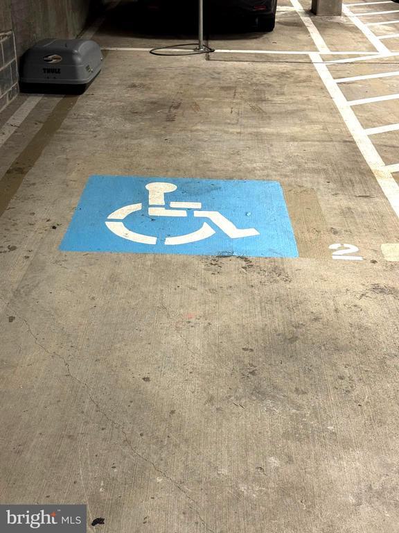 Building Photo - 157 Fleet St