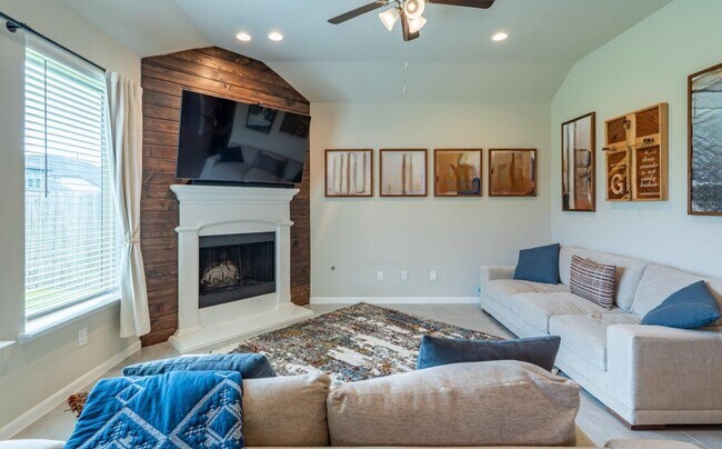 Building Photo - 4051 Prairie Landing Ln