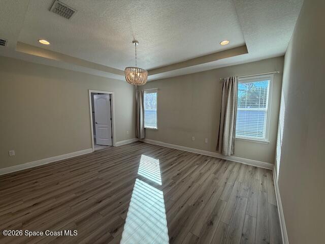 Building Photo - 4570 Hebron Dr