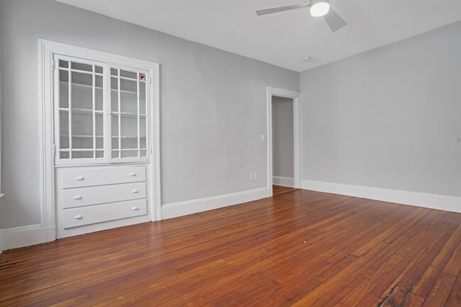 Building Photo - 108 Winthrop Rd