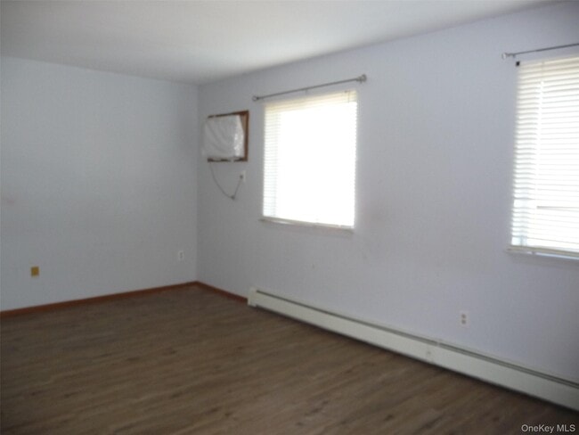 Building Photo - 39 Cedar Ct