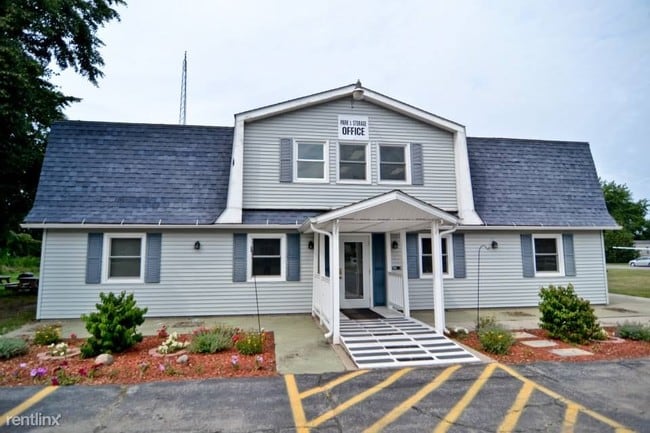 Building Photo - 140 Echo Trl