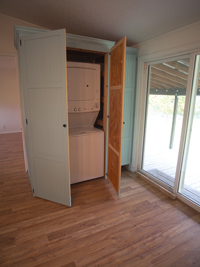 Building Photo - 20499 Dabbs North Rd