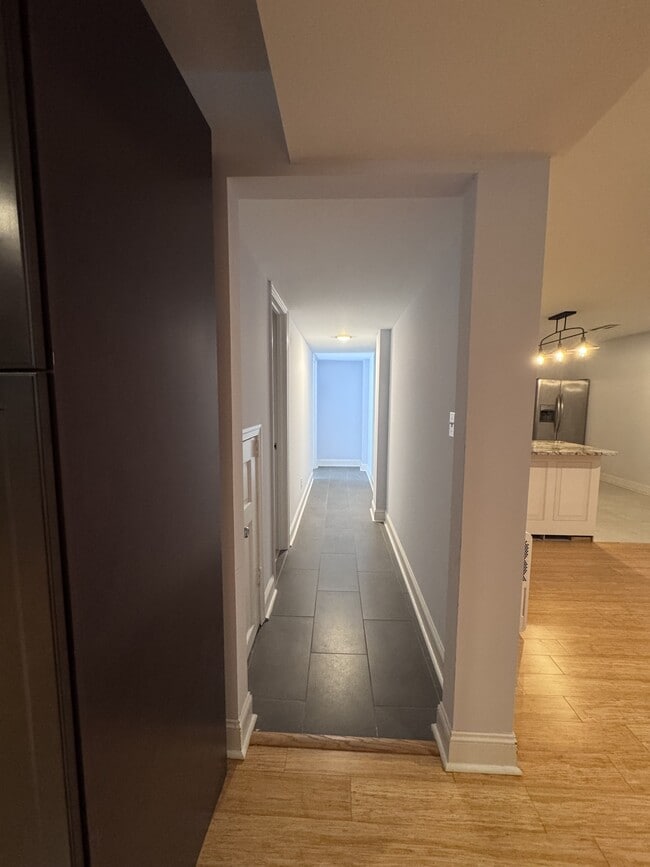 Building Photo - 190 Westridge Cir