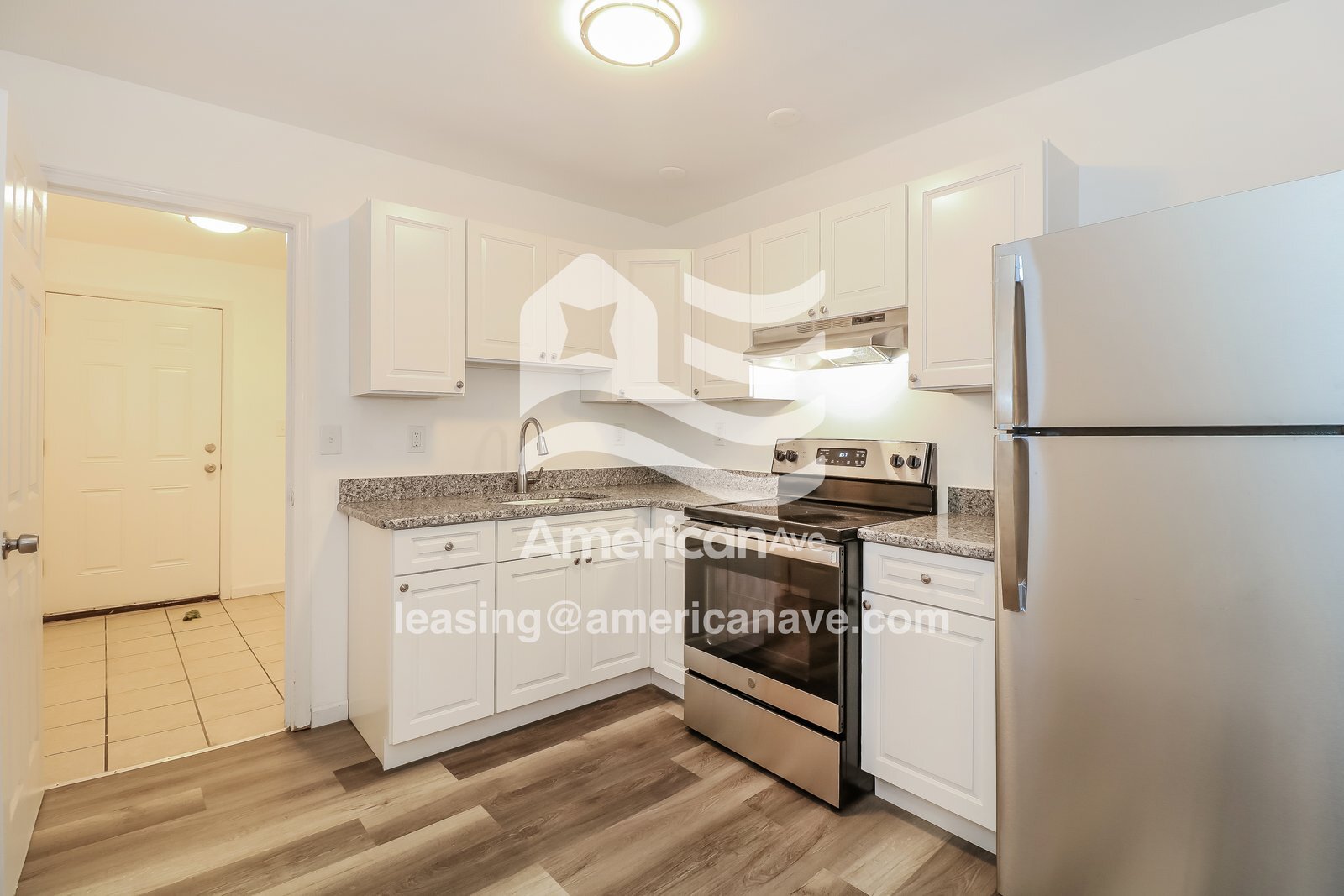 Building Photo - 234 N Hobart St