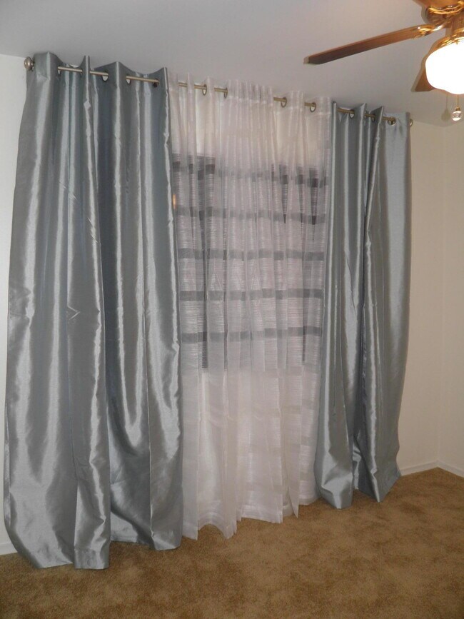 Building Photo - 103 Alden Dr