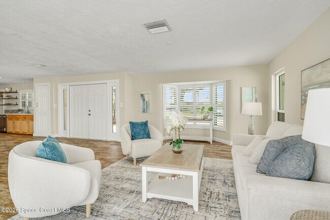 Building Photo - 458 Sandpiper Dr