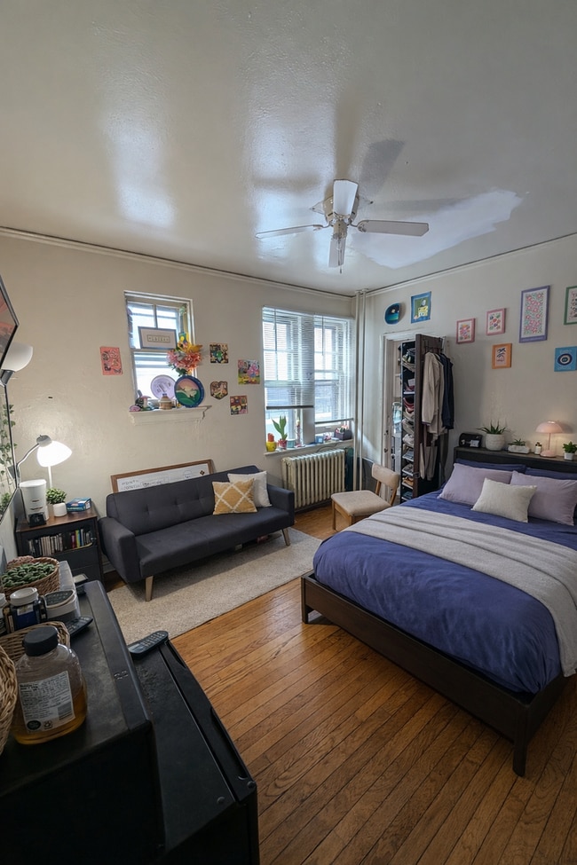 Interior Photo - Varsity