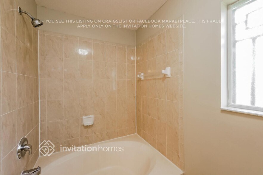 Building Photo - 26331 SW 134th Ct