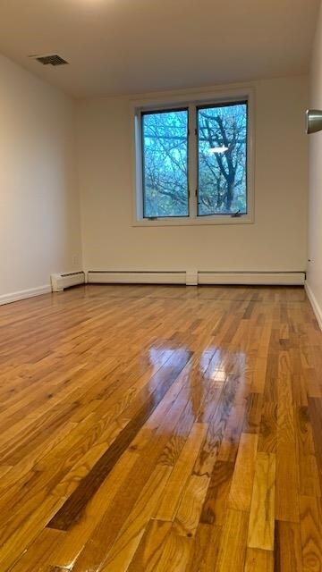 Building Photo - 200 Christopher Columbus Dr