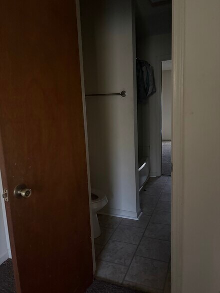 Building Photo - 1672 Brightside Dr