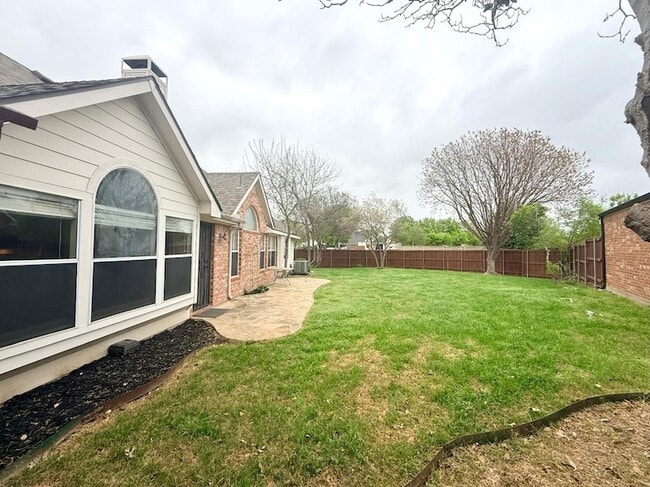 Building Photo - 4501 Aspen Glen Rd