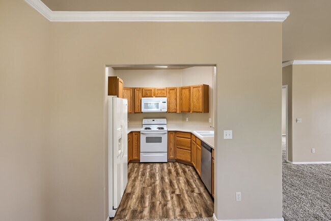 Building Photo - 3060 Mandalay Grove