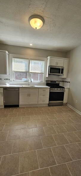 Kitchen - 544 Joralemon St