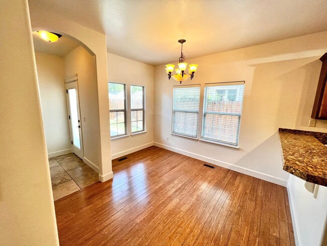 Building Photo - Coming Soon: 3BR/2Baths Steps from BSU, the Greenbelt, and Downtown!
