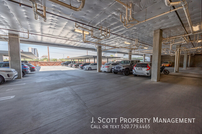 Building Photo - 1130 N 2nd St