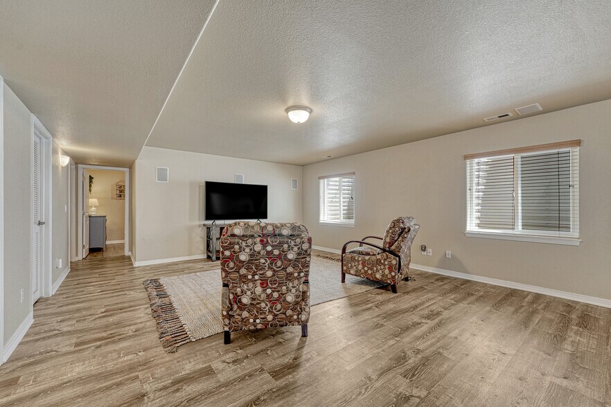 Building Photo - 14707 Allegiance Dr