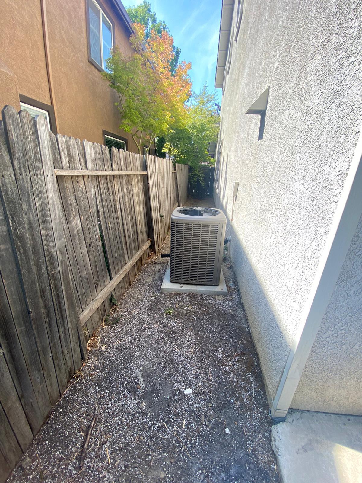 Building Photo - 3012 Bergamo Ct