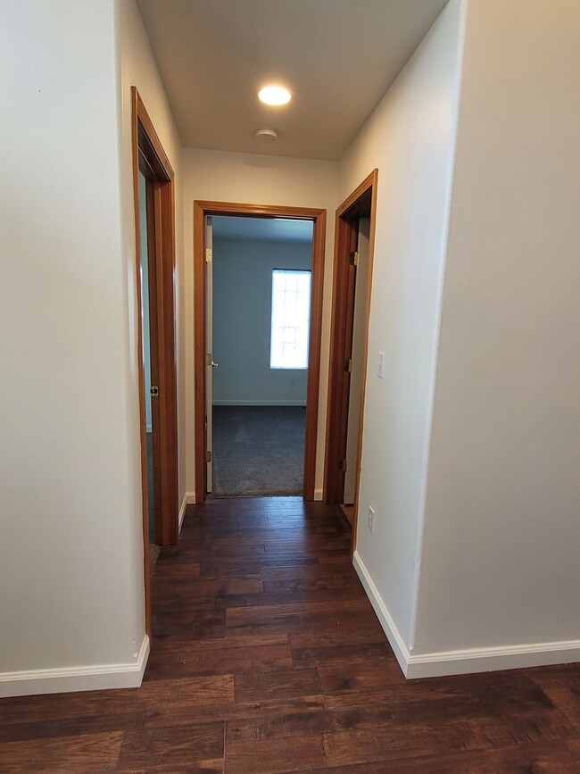 Building Photo - Sandcastle Estates Home - Pet friendly