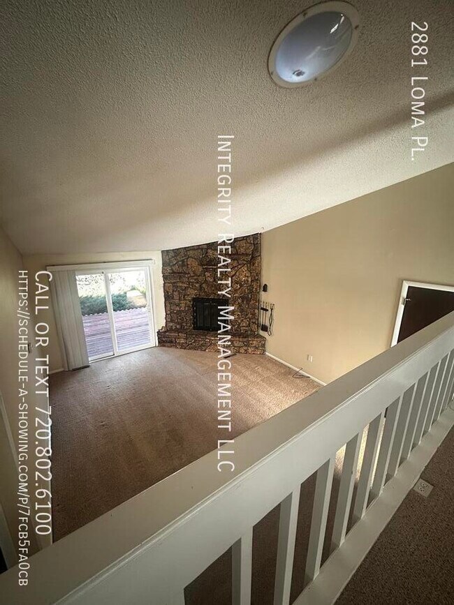 Building Photo - 2881 Loma Pl