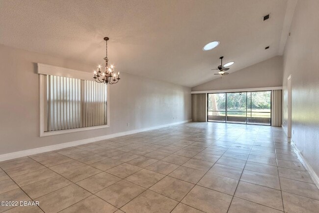 Building Photo - 906 Smokerise Blvd