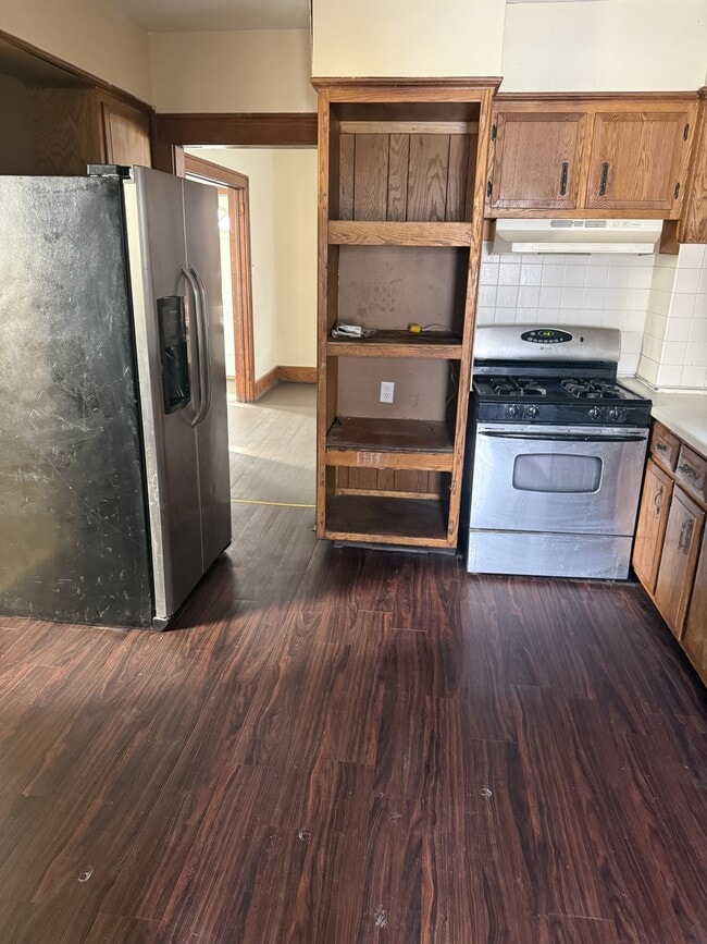 Building Photo - 103 Rhoda Ave