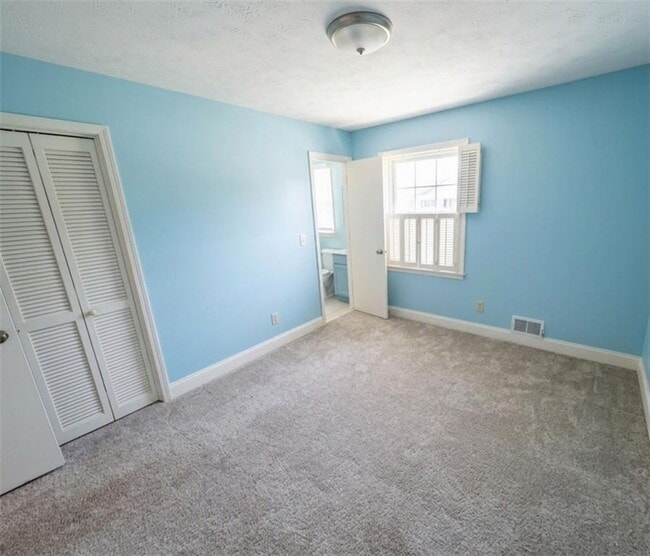 Building Photo - 554 Cana Of Galilee Ct