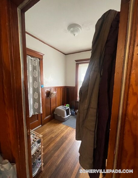 Building Photo - 63 Pinckney St