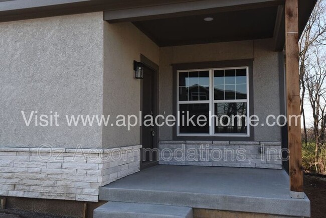 Building Photo - 15264 W 171st Ter