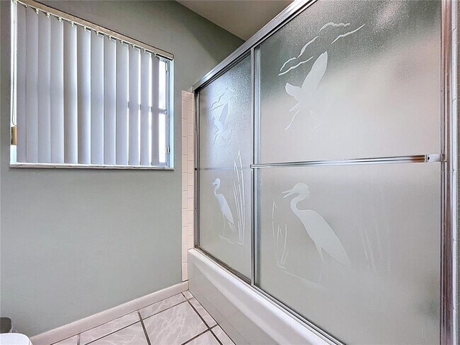 Building Photo - 1601 Riverhills Dr