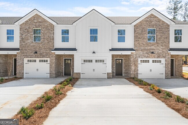 Building Photo - 2589 Harris Trail Rd