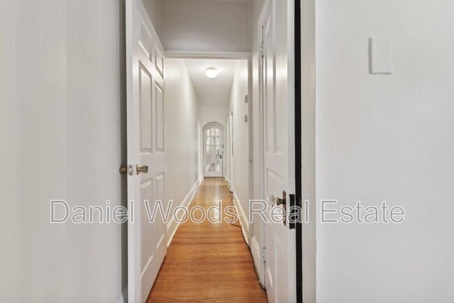 Building Photo - 5804 Greene St