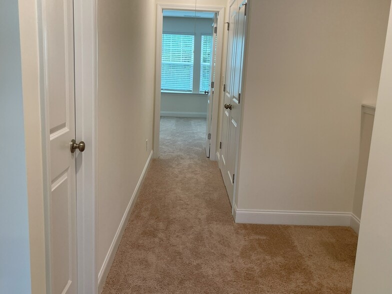 Building Photo - 6304 Lady Eliza Ln