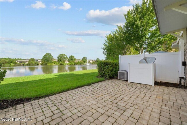 Building Photo - 539 Hedgewood Dr
