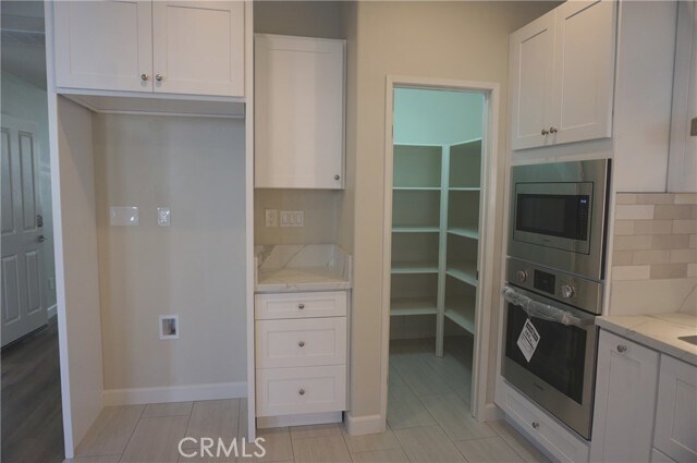 Building Photo - 33 Kelsey