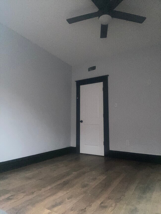 Building Photo - 3531 Michigan Ave