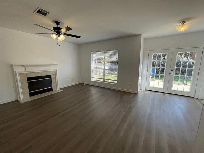 Building Photo - 224 San Felipe Dr